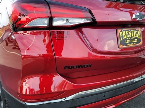 Used 2022 Chevrolet Equinox RS w/ RS Leather Package image 58