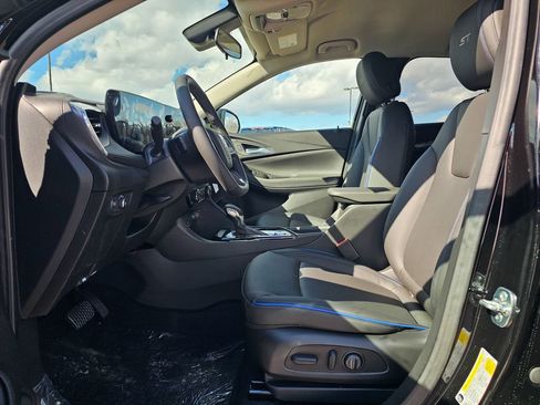 New 2026 Buick Encore GX Sport Touring w/ Advanced Technology Package AWD/4WD image 12