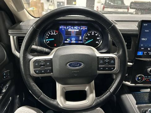 Used 2024 Ford Expedition Max XLT image 15