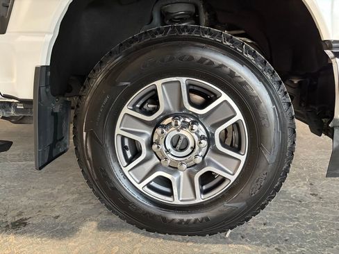 Used 2023 Ford F250 Lariat w/ Lariat Ultimate Package image 22