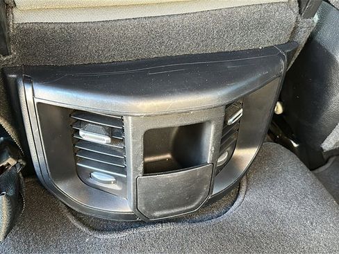 Used 2024 RAM 2500 Big Horn w/ Bed Utility Group image 31