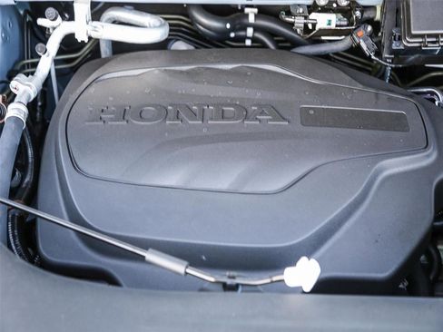 New 2026 Honda Ridgeline Black Edition image 8