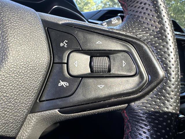 Used 2023 Chevrolet TrailBlazer RS w/ Sun and Liftgate Package AWD/4WD image 34