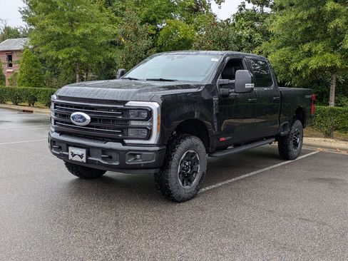 New 2026 Ford F250 Platinum w/ Tremor Off-Road Package image 8