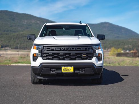 Used 2025 Chevrolet Silverado 1500 W/T w/ Z71 Off-Road Package image 2
