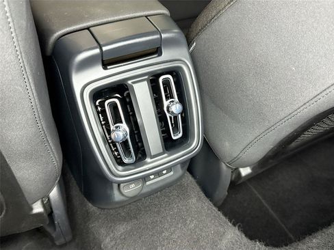 Used 2021 Polestar Polestar 2 AWD/4WD image 19