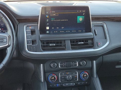 Used 2022 Chevrolet Suburban Premier image 10