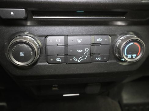 Used 2018 Ford F250 XLT image 47