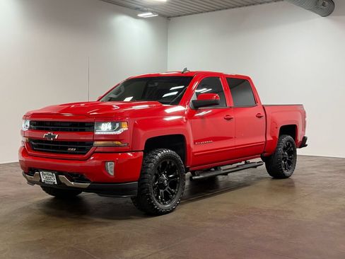 Used 2016 Chevrolet Silverado 1500 LT w/ All Star Edition AWD/4WD image 29