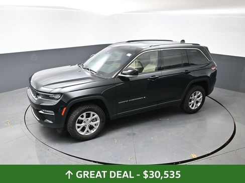 Used 2023 Jeep Grand Cherokee Limited AWD/4WD image 48