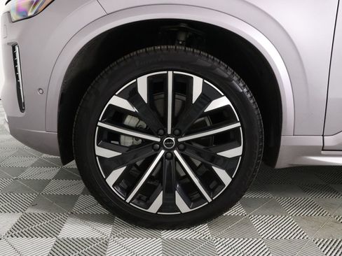Used 2026 Volvo XC90 B6 Plus w/ Protection Package Premier AWD/4WD image 28