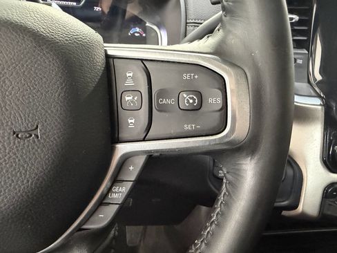 Used 2024 RAM 2500 Laramie w/ Safety Group AWD/4WD image 27