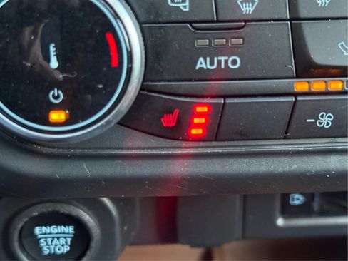 Used 2024 Ford Maverick Lariat w/ 4K Tow Package AWD/4WD image 28