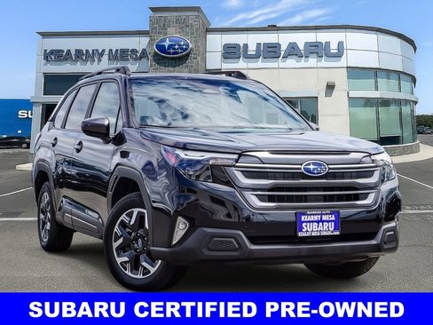 Certified 2025 Subaru Forester Premium AWD/4WD image 1