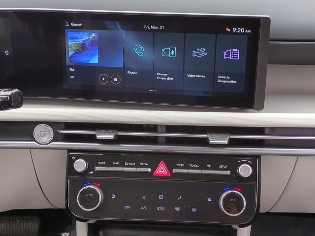 New 2026 Hyundai Tucson SEL FWD image 17