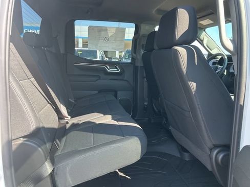 New 2026 Chevrolet Silverado 1500 RST w/ LPO, Dark Essentials Package AWD/4WD image 32