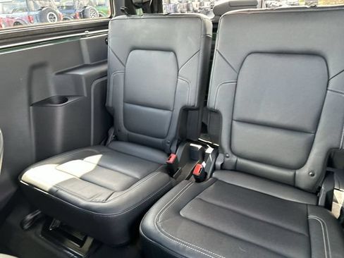 Used 2025 Ford Bronco Badlands AWD/4WD image 26