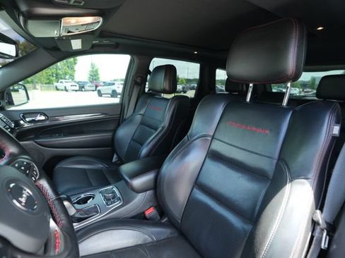 Used 2021 Jeep Grand Cherokee Trailhawk w/ Trailhawk Luxury Group AWD/4WD image 42