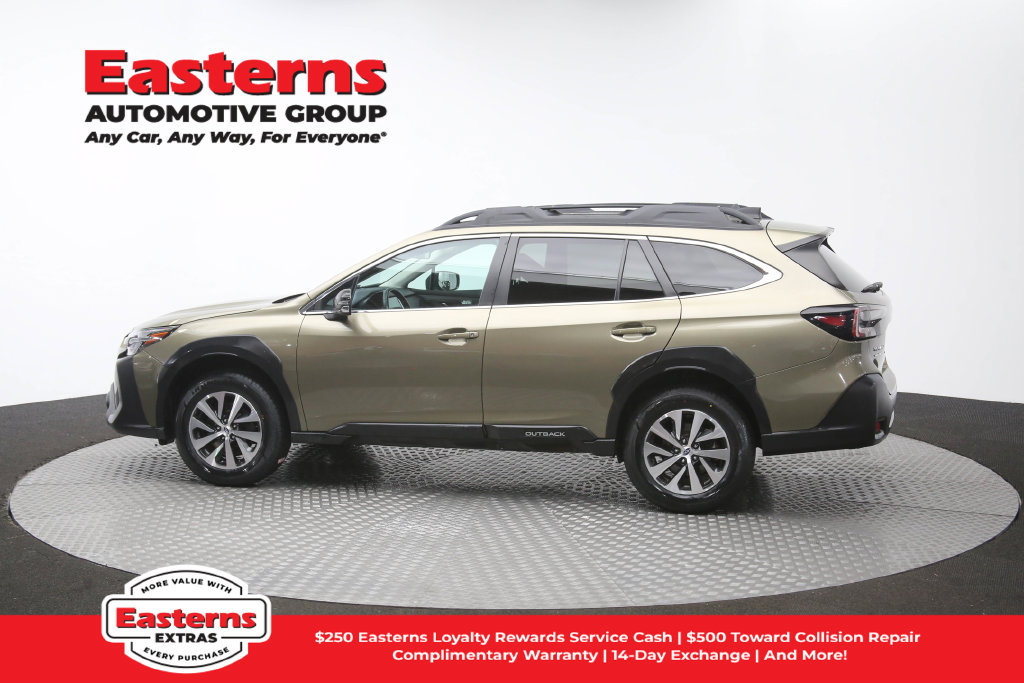 Used 2024 Subaru Outback Premium AWD/4WD image 56