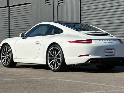 Used 2014 Porsche 911 Carrera image 3