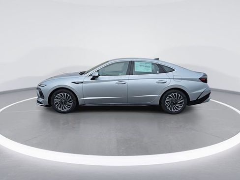 New 2025 Hyundai Sonata SEL FWD image 5