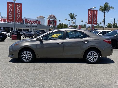 Certified 2019 Toyota Corolla LE FWD image 41