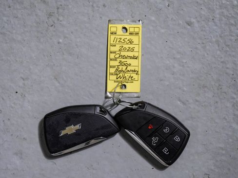 Used 2025 Chevrolet Silverado 3500 High Country w/ High Country Premium Package AWD/4WD image 61
