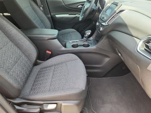 Used 2024 Chevrolet Equinox LT FWD image 26