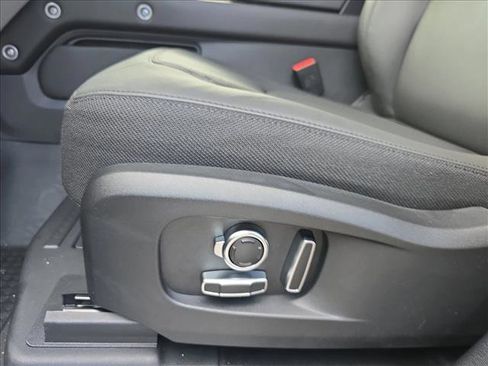 New 2026 Land Rover Defender 130 V8 image 27