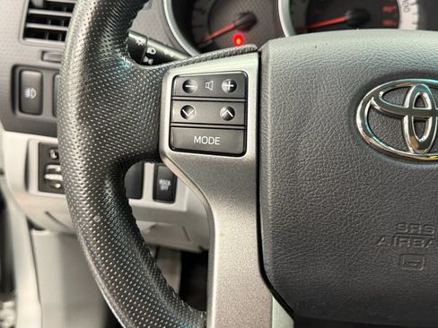 Used 2012 Toyota Tacoma 4x4 Access Cab V6 w/ TRD Sport Pkg image 28