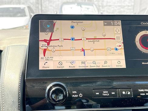 Used 2023 Nissan Armada Platinum w/ Captain's Chairs Package image 15