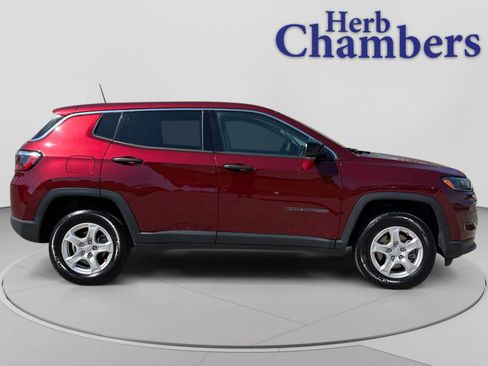 Used 2022 Jeep Compass Sport AWD/4WD image 12