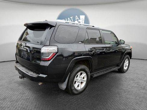 Certified 2018 Toyota 4Runner SR5 image 3