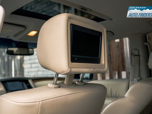 Used 2011 INFINITI QX56 4WD w/ Theater Pkg image 30