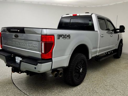 Used 2022 Ford F350 Lariat w/ Black Appearance Package image 3