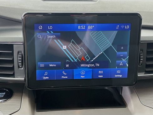 Used 2024 Ford Explorer XLT w/ Equipment Group 202A RWD image 13