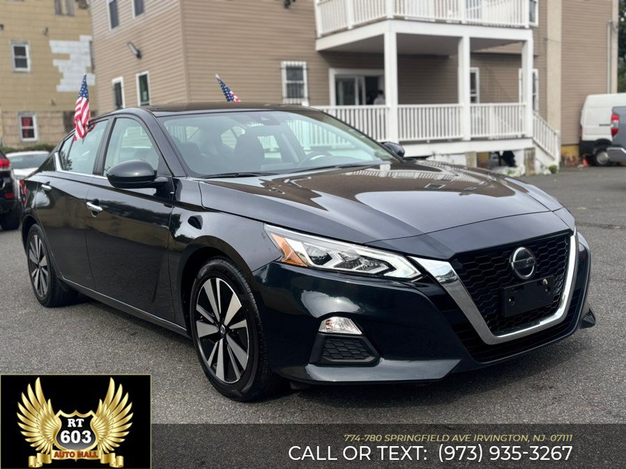 Used 2022 Nissan Altima 2.5 SV FWD image 3
