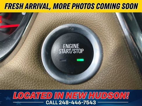 Used 2023 Chevrolet Traverse Premier AWD/4WD image 10