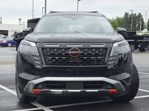 New 2026 Nissan Pathfinder Rock Creek w/ Rock Creek Premium Package AWD/4WD image 10