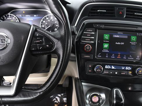 Used 2019 Nissan Maxima 3.5 SL w/ Floor Mat Group image 15
