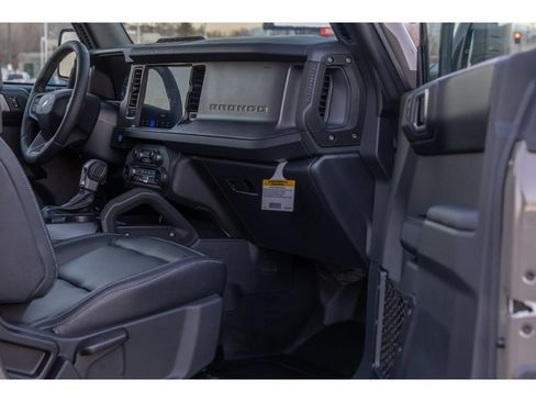 New 2025 Ford Bronco Badlands AWD/4WD image 17