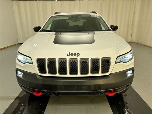 Certified 2022 Jeep Cherokee Trailhawk image 3