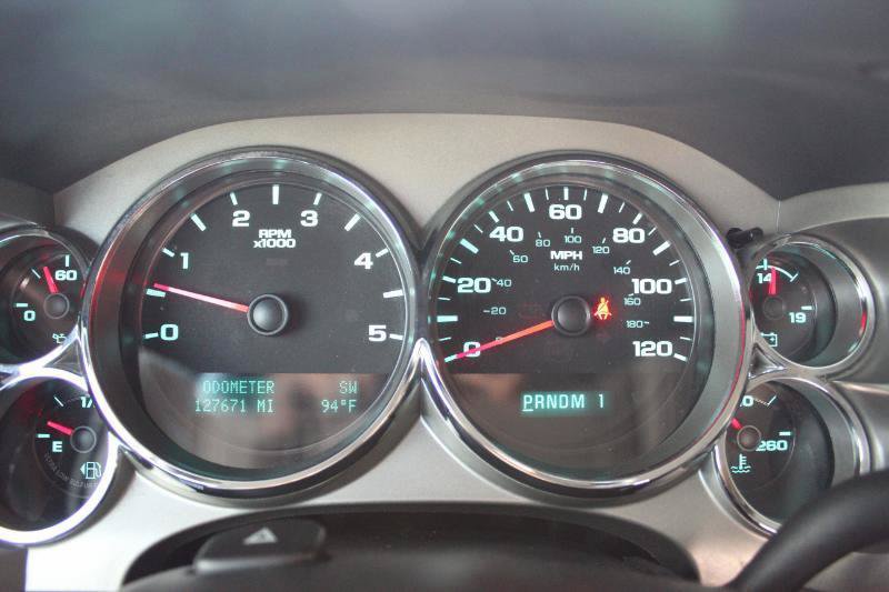 Used 2014 GMC Sierra 2500 SLE w/ SLE Preferred Package AWD/4WD image 33