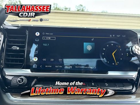 Used 2022 Chevrolet Silverado 1500 LT Trail Boss w/ LPO, Dark Essentials Package AWD/4WD image 22