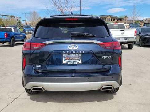 Used 2021 INFINITI QX50 Essential w/ Convenience Package image 11