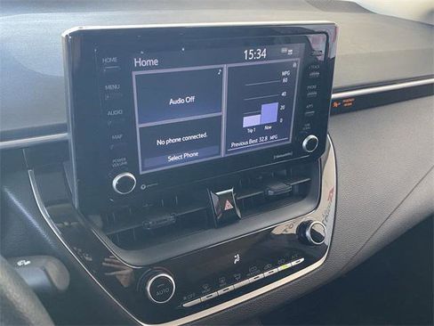 Certified 2022 Toyota Corolla LE FWD image 17
