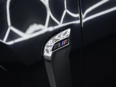 Used 2017 BMW X6 M image 11