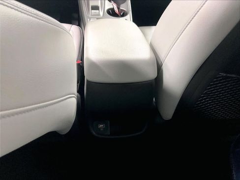 Used 2023 Hyundai Kona Limited image 28