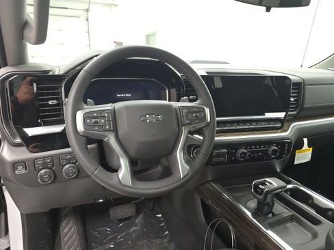 New 2026 Chevrolet Silverado 1500 LT Trail Boss w/ Convenience Package II image 11