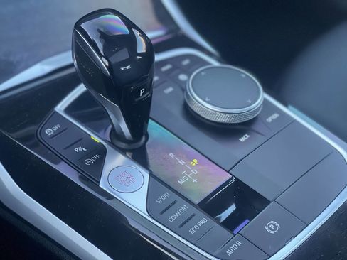 Used 2020 BMW 330i xDrive Sedan w/ Driving Assistance Package image 34